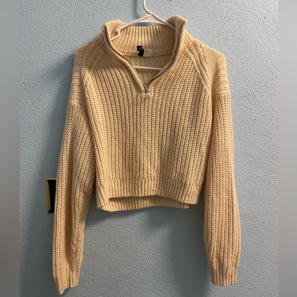Knit quarter zip